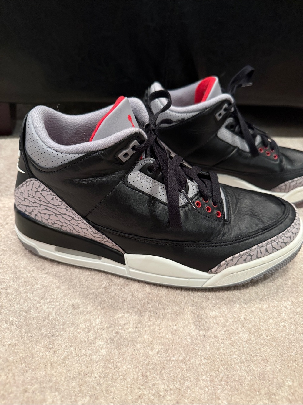 Air Jordan 3 Retro "Black Cement"